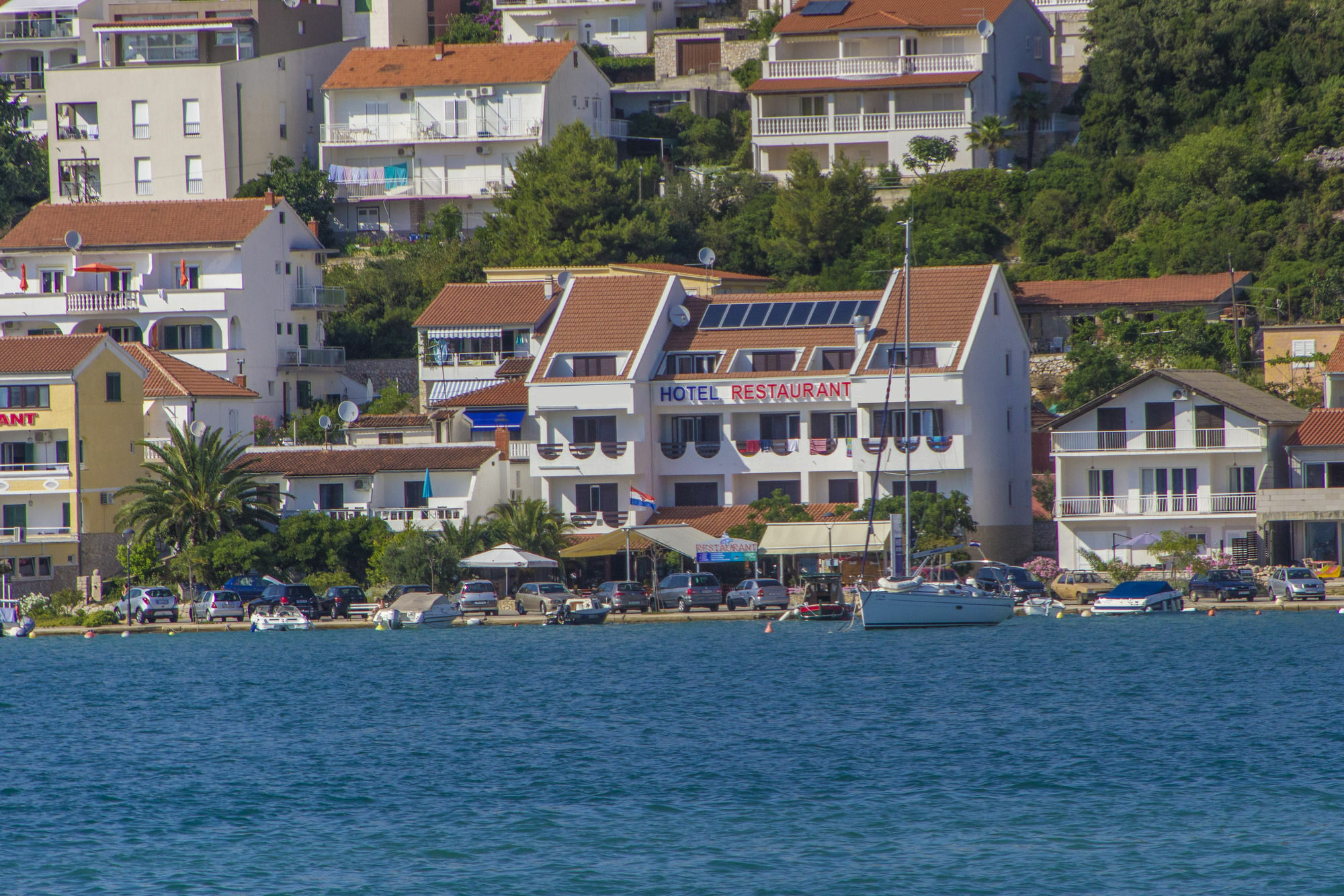 Hotel Plava Laguna Tisno Ngoại thất bức ảnh